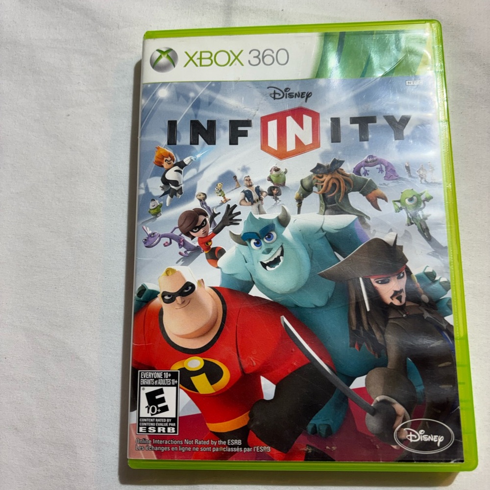Disney Infinity Xbox 360 Game in Lime Green Case